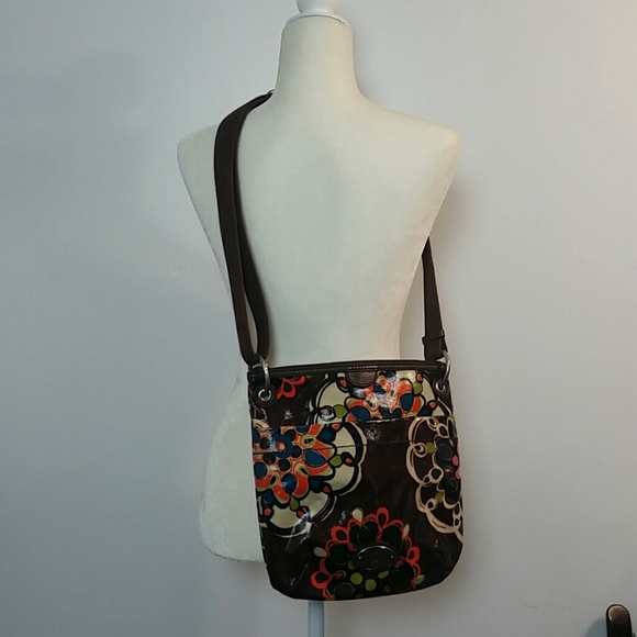 Fossil Handbags - Fossil "Long Live Vintage" Keyper crossbody bag